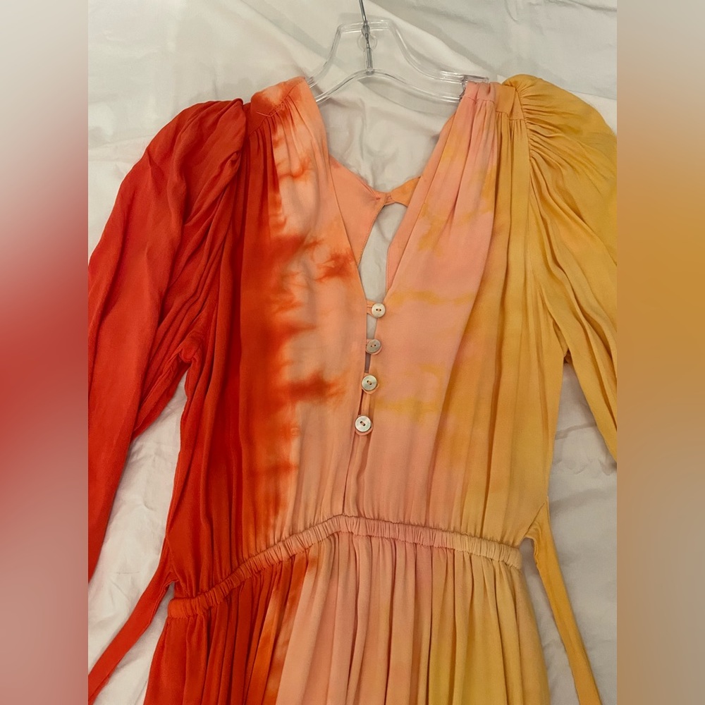 Tie died. Jens pirate booty. Dress.